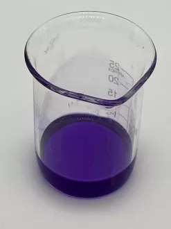 Application and principle of high contrast color powder in high contrast lenses